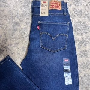 721 Levi’s High Rise jeans